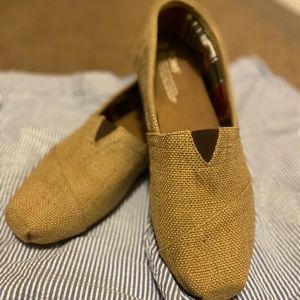 Men’s Toms Shoes
